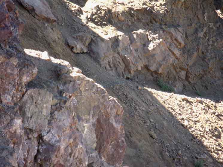 Bad trail on the North side of Raymond Peak