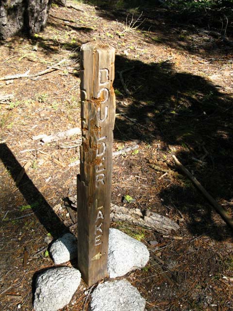 Boulder Lake trail junction, Pacific Crest Trail.