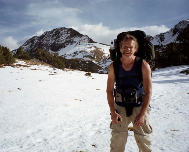 The last steps to Round Top Lake. Round Top and the Eastern Sister in background