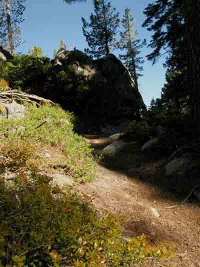 Trail to Upper Relief Valley.