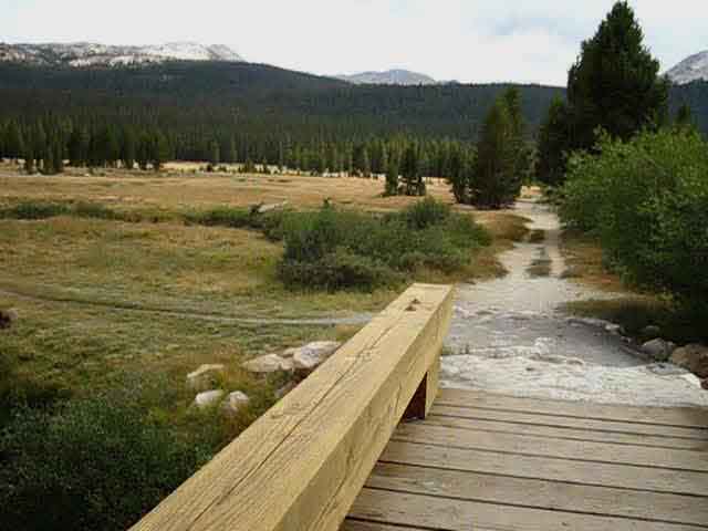 Trail directly to Tuolumne Meadows Store and Post Office from Parsons Cabin.