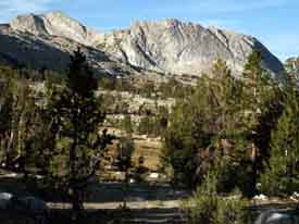 Peak 11850 above Voglesang High Sierra Camp.